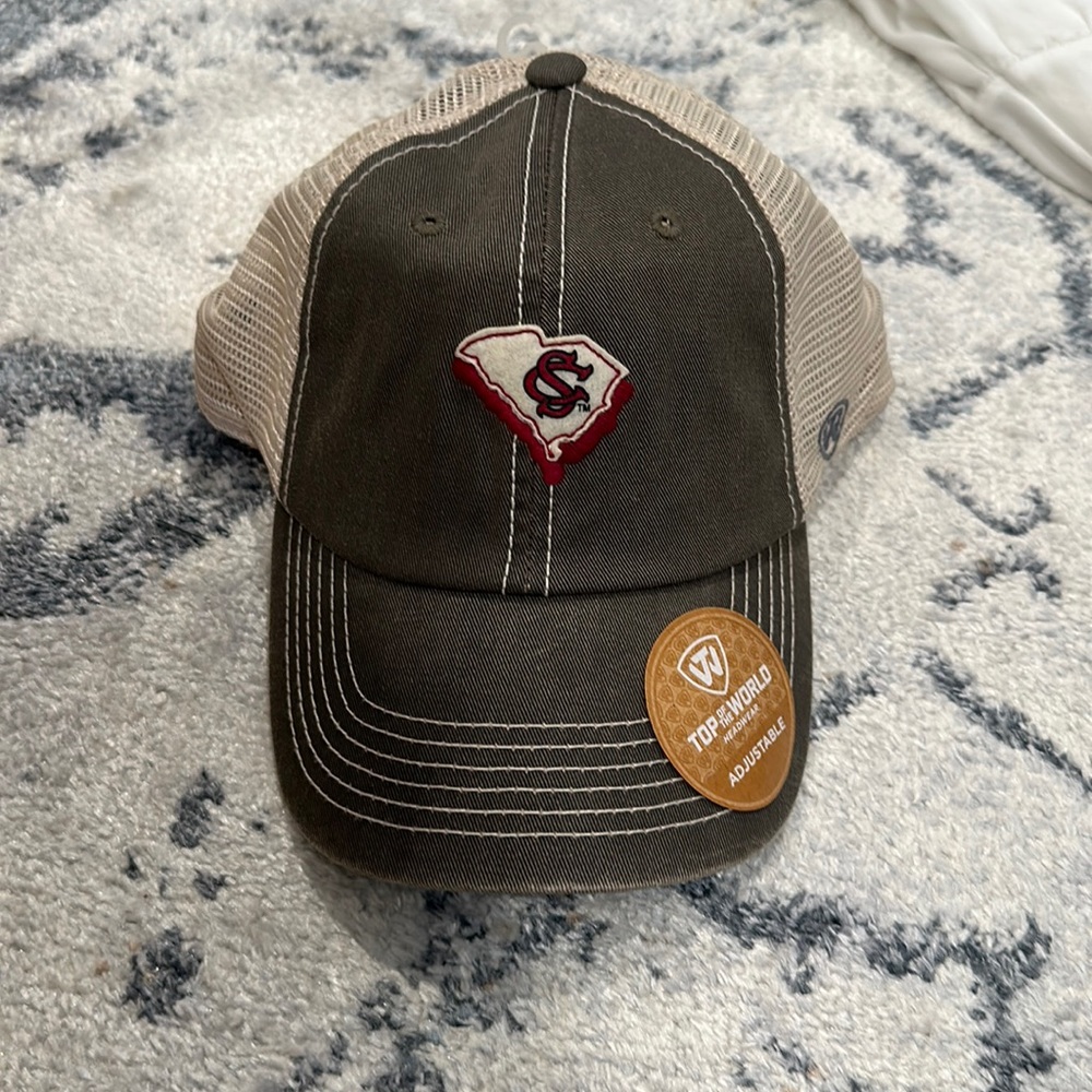 Gamecock hat- never been worn